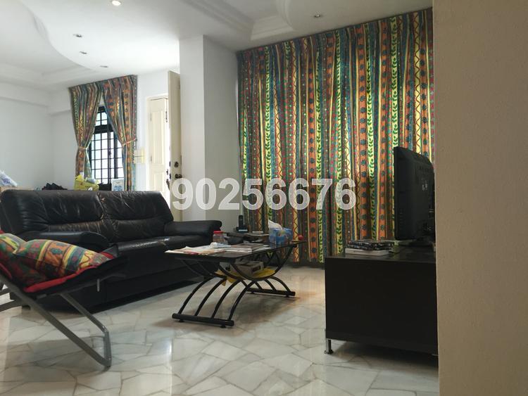 Woodlands Crescent thumbnail photo